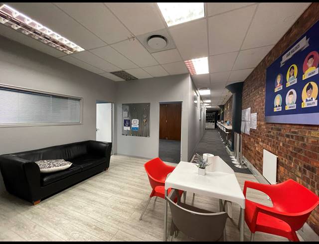 279M² OFFICE TO LET IN CAPE TOWN CITY CENTRE